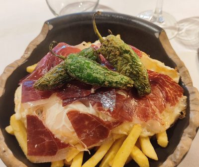 Estrellado de huevo de corral con jamón ibérico de bellota - Arturo's Fuenlabrada
